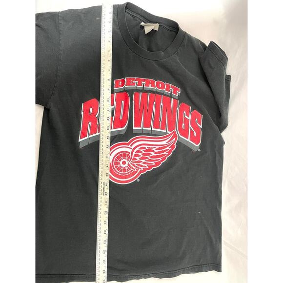 VTG Detroit Red Wings NHL Shirt L 1990's Black Hockey Sports TShirt - Picture 11 of 14